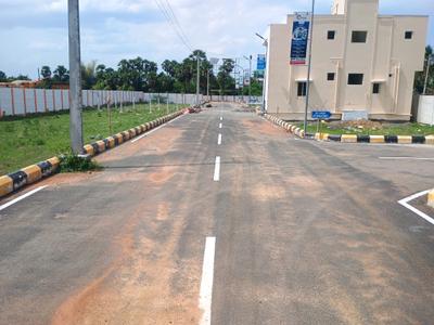 Image of 996 Sq.ft Residential Plot / Land for sale in RPS Garden, Kelambakkam, Chennai for Rs. 3864000
