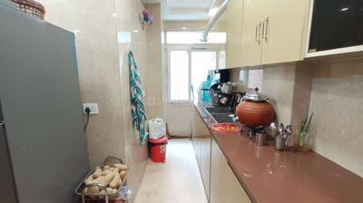 Kitchen Image of 1350 Sq.ft 3 BHK Builder Floor for sale in Paschim Vihar New Delhi for Rs. 22500000