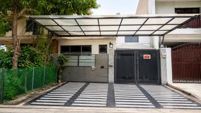 Balcony Image of 1291 Sq.ft 2 BHK Independent House for sale in RHO I Greater Noida for Rs. 26000000