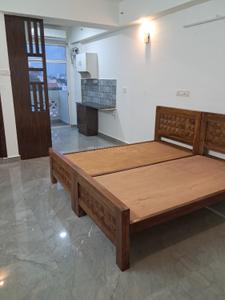 DLF Commanders Court Bedroom 2