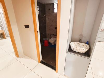Bathroom Image of 2400 Sq.ft 3 BHK Apartment / Flat for rent in Raysan Gandhinagar for Rs. 40000