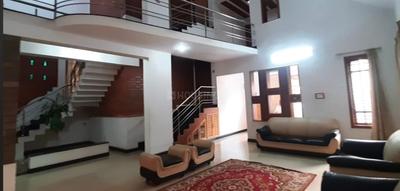 Bedroom Image of 2700 Sq.ft 3 BHK Villa for rent in Sahakara Nagar Bengaluru for Rs. 150000