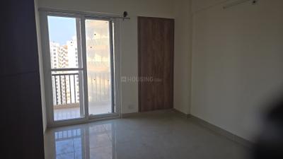 Bedroom Image of 1350 Sq.ft 3 BHK Apartment / Flat for sale in Amrapali Heartbeat City IV, Sector 107 Noida for Rs. 14500000