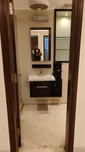 Bathroom Image of 2000 Sq.ft 3 BHK Builder Floor for sale in Sarvapriya Vihar New Delhi for Rs. 54500000