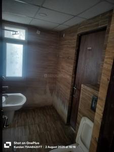 Bathroom Image of 1659 Sq.ft 3 BHK Builder Floor for rent in SDS NRI Residency, Omega II Greater Noida for Rs. 20000