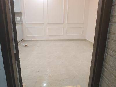 Living Room Image of 900 Sq.ft 3 BHK Builder Floor for sale in Mayur Vihar Phase 1 New Delhi for Rs. 8000000