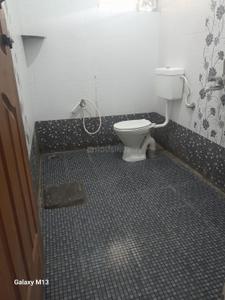 Bathroom Image of 1100 Sq.ft 2 BHK Independent House for rent in Sivanandhapuram Coimbatore for Rs. 19500