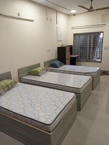 Bedroom Image of Den PG for Ladies in Koyambedu, Chennai