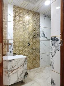 Common Bathroom Image of 1200 Sq.ft 3 BHK Builder Floor for sale in Rajendra Nagar Ghaziabad for Rs. 9400000