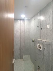 Common Bathroom Image of 540 Sq.ft 2 BHK Builder Floor for sale in Dwarka Mor New Delhi for Rs. 4350000