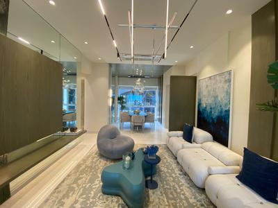Living Room Image of 2000 Sq.ft 3 BHK Apartment / Flat for sale in Raheja Atlantis 1, Juinagar Navi Mumbai for Rs. 45000000