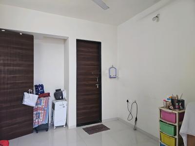 Bedroom Image of 850 Sq.ft 2 BHK Apartment / Flat for rent in Parshwa Gold County Wing B, Charholi Budruk Pune for Rs. 18000