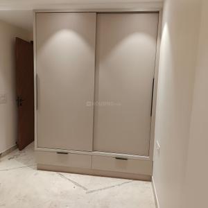 Bedroom Image of 1100 Sq.ft 3 BHK Builder Floor for sale in RWA Shalimar Bagh BK 1 Block, Shalimar Bagh New Delhi for Rs. 15000000