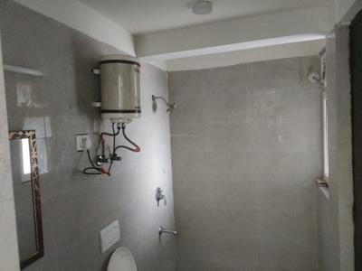 Bathroom Image of 685 Sq.ft 1 BHK Apartment / Flat for sale in Sunworld Arista, Sector 168 Noida for Rs. 8200000