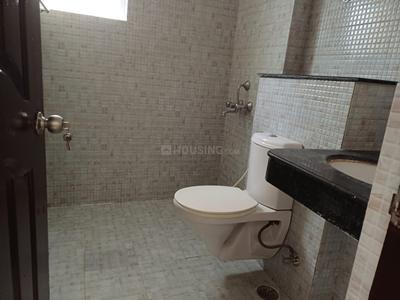 Bathroom Image of 1705 Sq.ft 3 BHK Apartment / Flat for sale in Viraj BBD Green City Sunbreeze 1, Semra Lucknow for Rs. 10500000