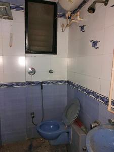 Common Bathroom Image of 1500 Sq.ft 3 BHK Apartment / Flat for sale in Shah Mahavir Ornate by Shah &amp; Chheda Group, Kopar Khairane Navi Mumbai for Rs. 26500000