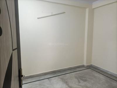 Bedroom Image of 1080 Sq.ft 3 BHK Builder Floor for rent in Preet Vihar New Delhi for Rs. 27000