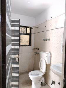 Common Bathroom Image of 2250 Sq.ft 3 BHK Apartment / Flat for sale in JP Beverly Park CGHS, Sector 22 Dwarka New Delhi for Rs. 41000000