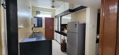 Bathroom Image of 1250 Sq.ft 2 BHK Apartment / Flat for rent in Civil Lines Nagpur for Rs. 26000