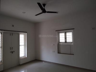 Bedroom Image of 1950 Sq.ft 4 BHK Independent House for rent in Bodakdev Ahmedabad for Rs. 110000