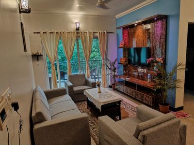 Hall Image of 1000 Sq.ft 2 BHK Apartment / Flat for rent in Siolim Goa for Rs. 65000