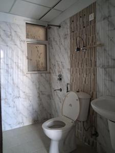 Common Bathroom Image of 1034 Sq.ft 2 BHK Apartment / Flat for sale in Amrapali Silicon City, Sector 76 Noida for Rs. 10200000