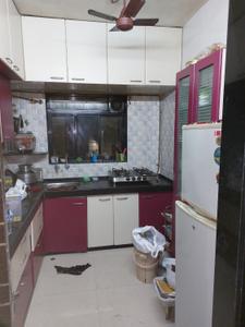 Kitchen Image of 800 Sq.ft 2 BHK Apartment / Flat for rent in Mulund West Mumbai for Rs. 34000
