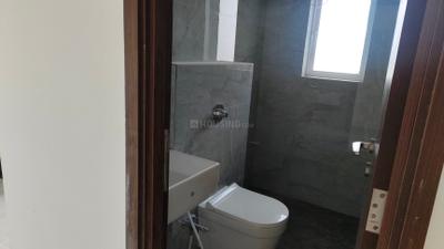 Image of 667 Sq.ft 2 BHK Apartment / Flat for rent in Tristar Bc Corp Arista, Bandra East, Mumbai for Rs. 81000