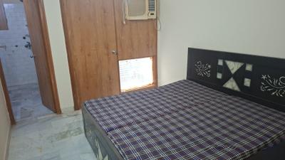 Bedroom Image of 1440 Sq.ft 3 BHK Builder Floor for sale in Rajouri Garden New Delhi for Rs. 13000000