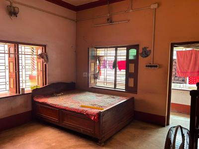 Bedroom Image of 1000 Sq.ft 4 BHK Independent House for sale in Kanchrapara North 24 Parganas District for Rs. 11000000