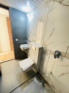 Bathroom Image of 1656 Sq.ft 3 BHK Apartment / Flat for rent in Sharnam Aayan, Adalaj Gandhinagar for Rs. 30000