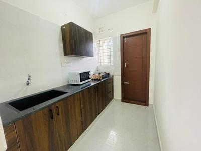 Kitchen Image of 700 Sq.ft 1 BHK Apartment / Flat for rent in Indira Nagar Bengaluru for Rs. 42000
