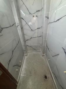 Bathroom Image of 1000 Sq.ft 3 BHK Builder Floor for rent in Sector 24 Rohini New Delhi for Rs. 21000