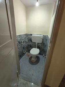 Bathroom Image of 1200 Sq.ft 2 BHK Builder Floor for rent in Indira Nagar Bengaluru for Rs. 32000