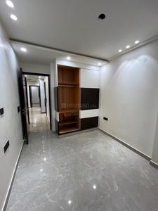 Bedroom Image of 900 Sq.ft 3 BHK Builder Floor for sale in Shalimar Bagh New Delhi for Rs. 17500000