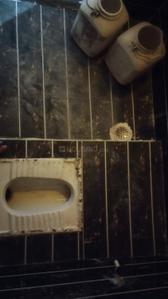 Bathroom Image of 300 Sq.ft 1 BHK Apartment / Flat for rent in Talpura Jhansi for Rs. 3000