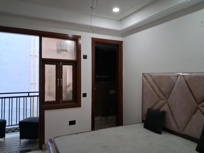 Bedroom Image of 1450 Sq.ft 4 BHK Apartment / Flat for sale in JMD Siddhi Vinayak, Sector 73 Noida for Rs. 8250000