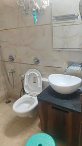Image of 1450 Sq.ft 3 BHK Builder Floor for sale in Mansarover Garden, New Delhi for Rs. 22500000