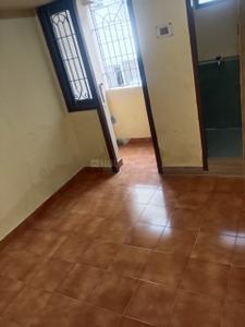 Bedroom Image of 800 Sq.ft 2 BHK Apartment / Flat for rent in Adambakkam Chennai for Rs. 18000