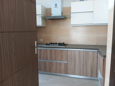 Kitchen Image of 2450 Sq.ft 3 BHK Apartment / Flat for sale in Puri Emerald Bay, Sector 104 Gurgaon for Rs. 37000000
