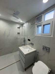 Bathroom Image of 2800 Sq.ft 4 BHK Builder Floor for rent in New Friends Colony New Delhi for Rs. 225000