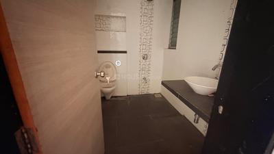 Bathroom Image of 2100 Sq.ft 3 BHK Apartment / Flat for sale in Parijat Nagar Nashik for Rs. 12000000