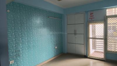 Bedroom Image of 1349 Sq.ft 3 BHK Apartment / Flat for rent in Gardenia Glory, Sector 46 Noida for Rs. 36500