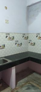 Kitchen Image of 500 Sq.ft 1 BHK Apartment / Flat for rent in Jubilee Hills Hyderabad for Rs. 16001