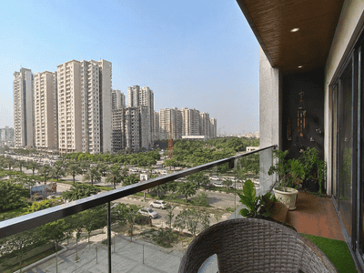 Balcony Image of 4000 Sq.ft 4 BHK Independent House for sale in Ansal Golf Link I, Ansal Golf Links 1 Greater Noida for Rs. 52500000