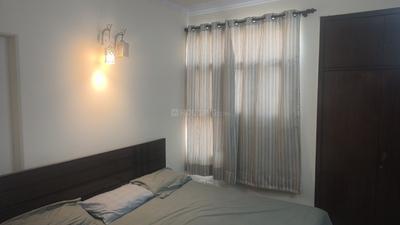 Bedroom Image of 1268 Sq.ft 3 BHK Apartment / Flat for sale in  Eastend Apartments, Indirapuram Ghaziabad for Rs. 13500000