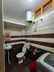 Bathroom Image of 500 Sq.ft 1 BHK Builder Floor for rent in Indira Nagar Bengaluru for Rs. 22000