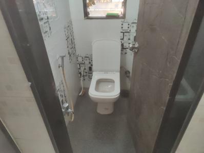 Image of 550 Sq.ft 1.5 BHK Apartment / Flat for rent in Dahisar East, Mumbai for Rs. 32000