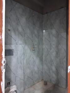Common Bathroom Image of 1000 Sq.ft 2 BHK Apartment / Flat for sale in Sector 72 Noida for Rs. 4000000