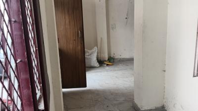 Image of 1000 Sq.ft 2 BHK Apartment / Flat for rent in Sarvahit Apartments, Sector 17 Dwarka, New Delhi for Rs. 30000